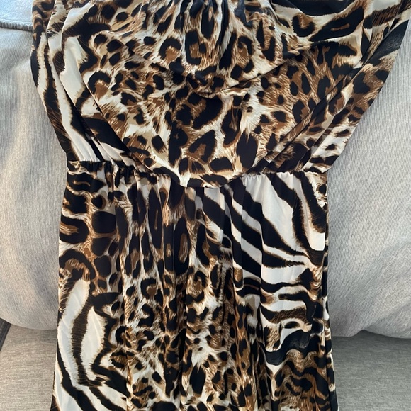 Boutique Leopard Strapless Maxi Dress - Picture 2 of 3